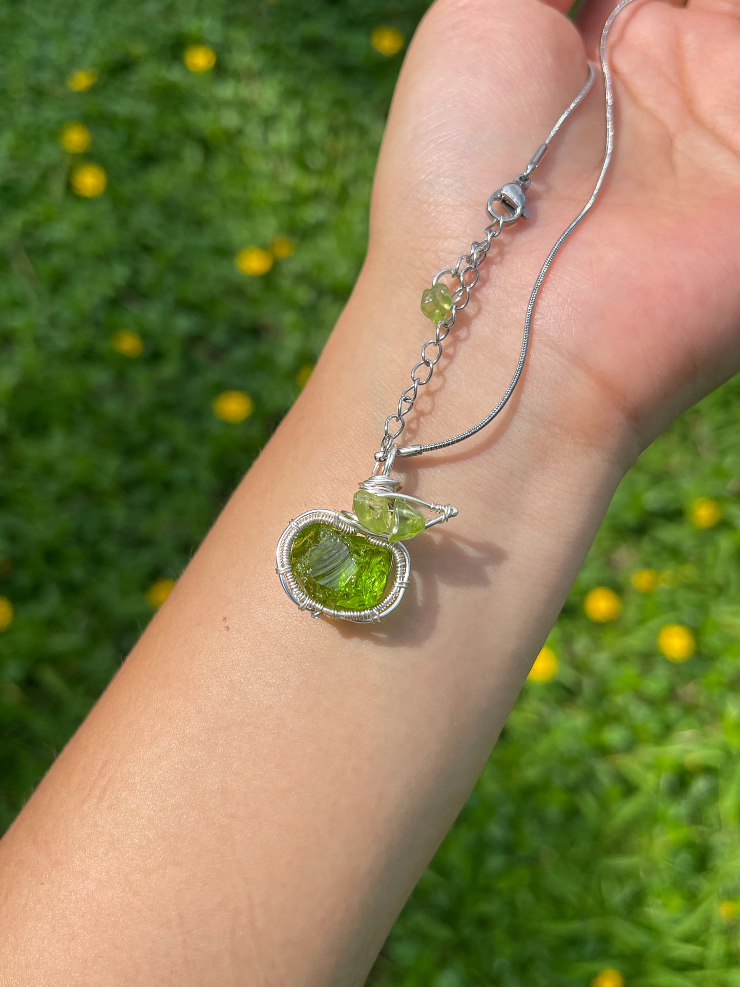 Apple pendant