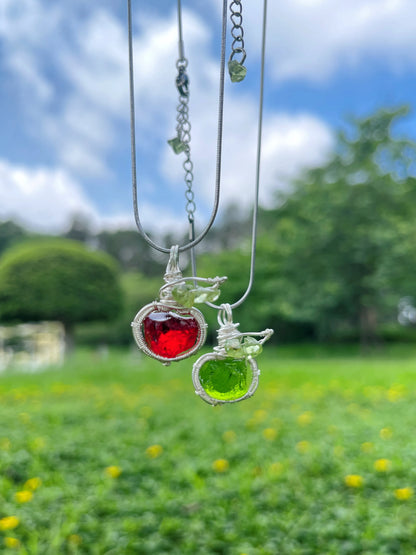 Apple pendant